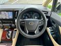 2017 Toyota Alphard Hybrid