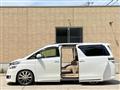 2014 Toyota Vellfire