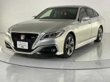 2018 Toyota Crown Hybrid