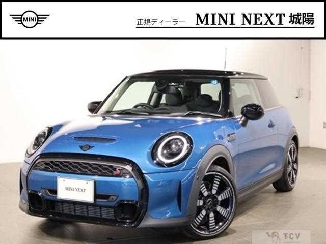 2022 BMW MINI