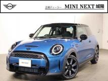 2022 BMW MINI
