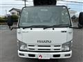 2014 Isuzu Elf Truck