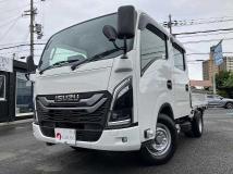 2025 Isuzu Elf Truck