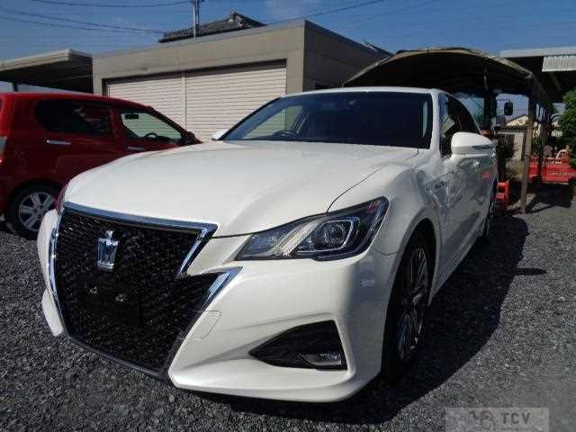 2016 Toyota Crown Hybrid