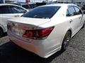 2016 Toyota Crown Hybrid