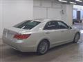 2015 Toyota Crown Hybrid