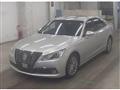 2015 Toyota Crown Hybrid