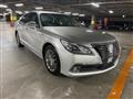 2015 Toyota Crown Hybrid