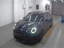 2022 BMW MINI