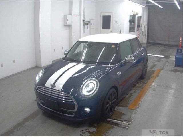 2019 BMW MINI