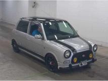 2002 Daihatsu Miragino