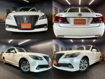 2014 Toyota Crown