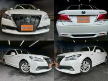 2013 Toyota Crown Hybrid