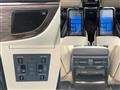 2025 Toyota Alphard Hybrid