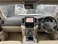 2019 Toyota Land Cruiser