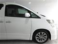 2010 Toyota Vellfire