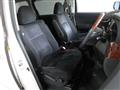 2010 Toyota Vellfire