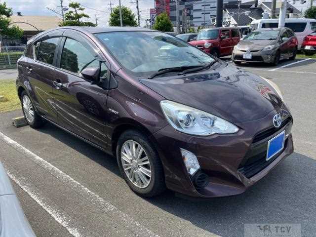 2016 Toyota AQUA