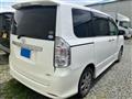2009 Toyota Voxy