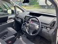 2009 Toyota Voxy