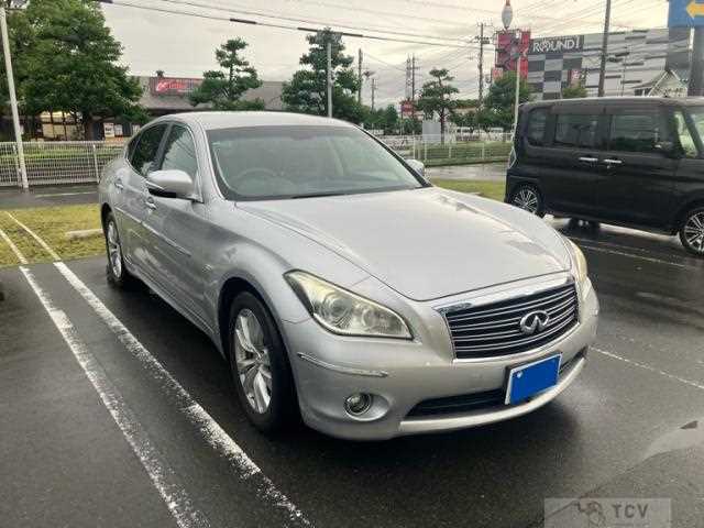 2010 Nissan Fuga