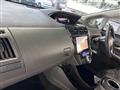 2014 Toyota PRIUS α