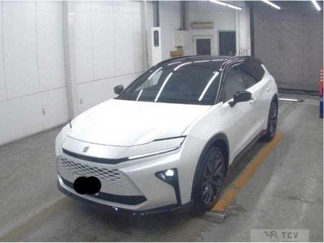 2025 Toyota Crown Estate