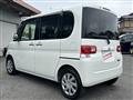 2011 Daihatsu Tanto