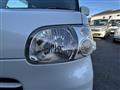 2011 Daihatsu Tanto