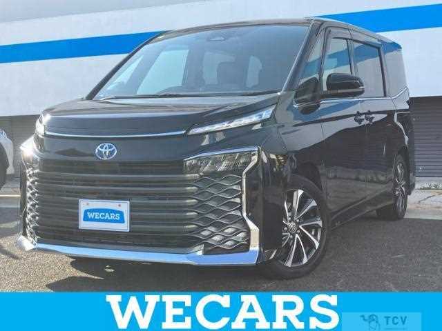 2023 Toyota Voxy