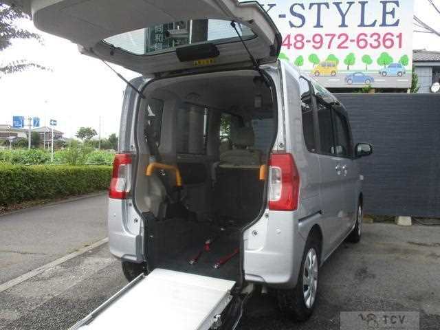 2016 Daihatsu Tanto