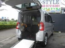 2016 Daihatsu Tanto