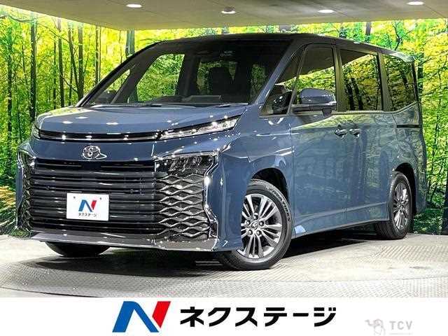 2023 Toyota Voxy