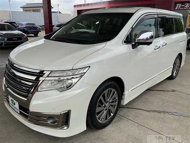 2015 Nissan Elgrand