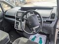 2013 Toyota Voxy