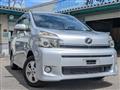 2013 Toyota Voxy