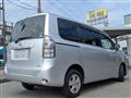 2013 Toyota Voxy