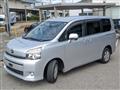 2013 Toyota Voxy