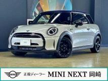 2022 BMW MINI