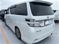 2013 Toyota Vellfire