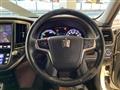 2013 Toyota Crown Hybrid