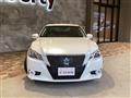 2013 Toyota Crown Hybrid