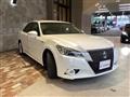 2013 Toyota Crown Hybrid