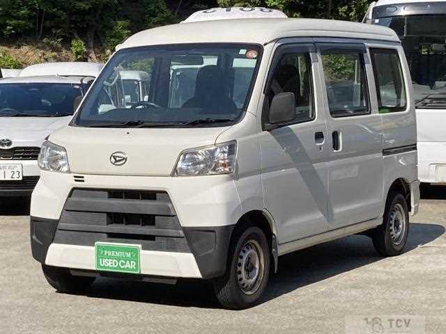 2018 Daihatsu Hijet Cargo