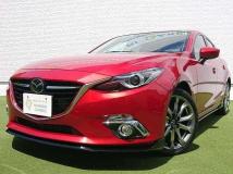 2014 Mazda Axela