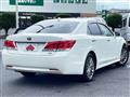 2016 Toyota Crown Hybrid