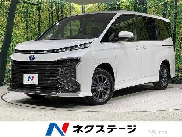 2025 Toyota Voxy
