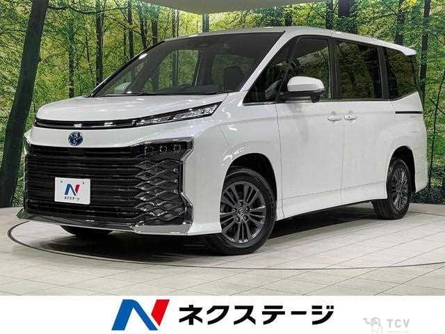 2025 Toyota Voxy