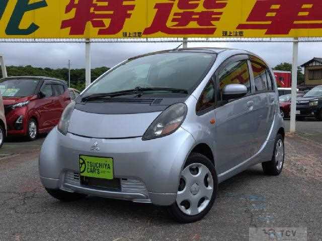 2010 Mitsubishi i