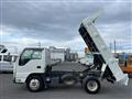 2015 Isuzu Elf Truck